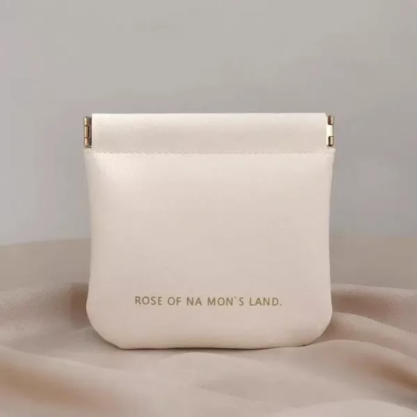 White Medium High-End Plain Pu Custom Lock Makeup Bag