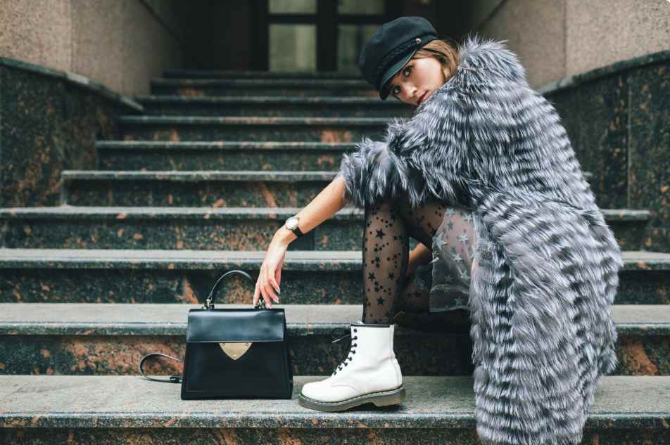 What Makes High-End Leather Bags Essential for Every Season