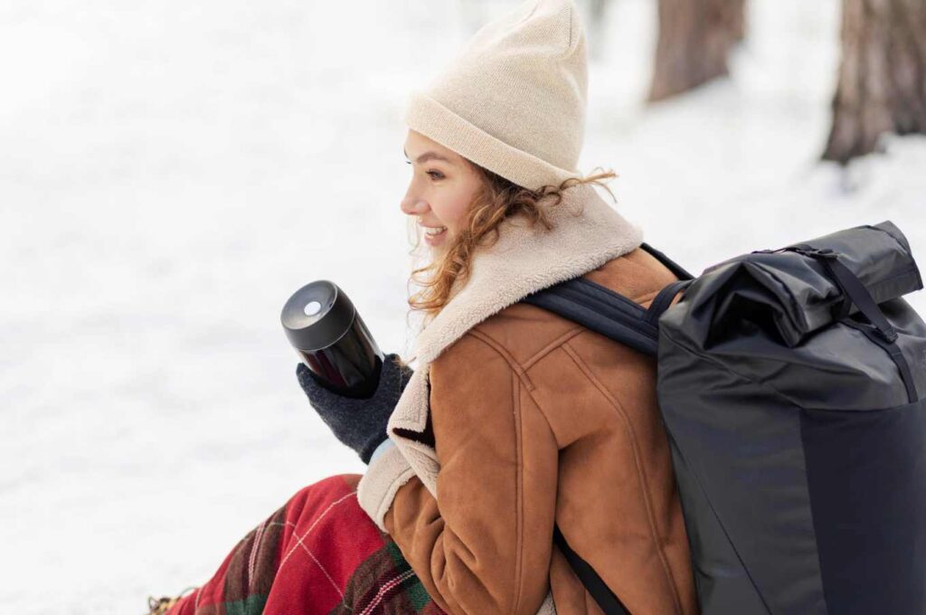 How to Choose the Perfect Carry On Bag for Winter Travel