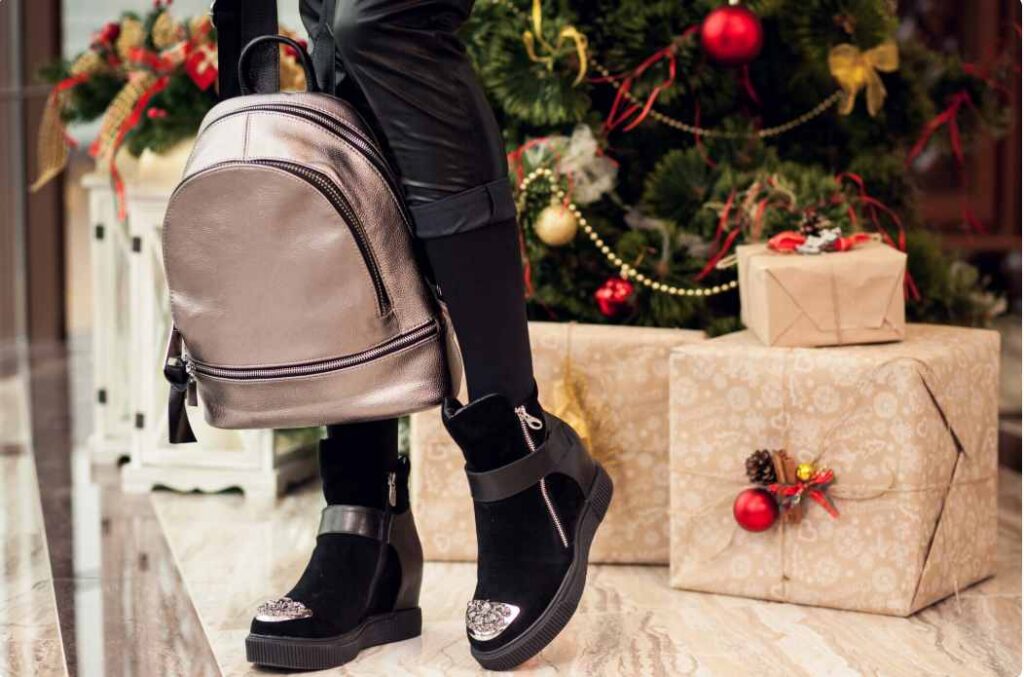What Are the Top Christmas Bag Trends for 2025